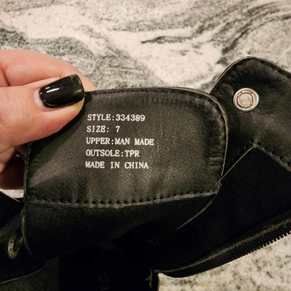 nwot FREE REIGN Black Vegan COMBAT BOOTS SIZE 7M - Picture 12 of 13